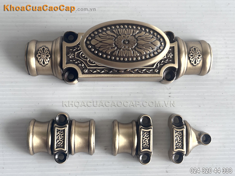 Cremone đồng cỡ đại HCX09
