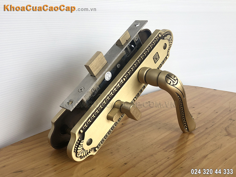 Kh&oacute;a cửa ph&ograve;ng m&agrave;u đồng xước HCX5861 - ảnh 1