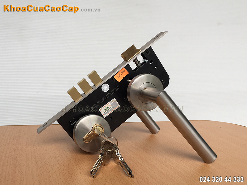 Khóa cửa tay gạt inox phân thể SSPT-8516