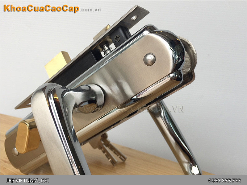 Kh&oacute;a tay gạt cửa th&ocirc;ng ph&ograve;ng EX 5812 - 3