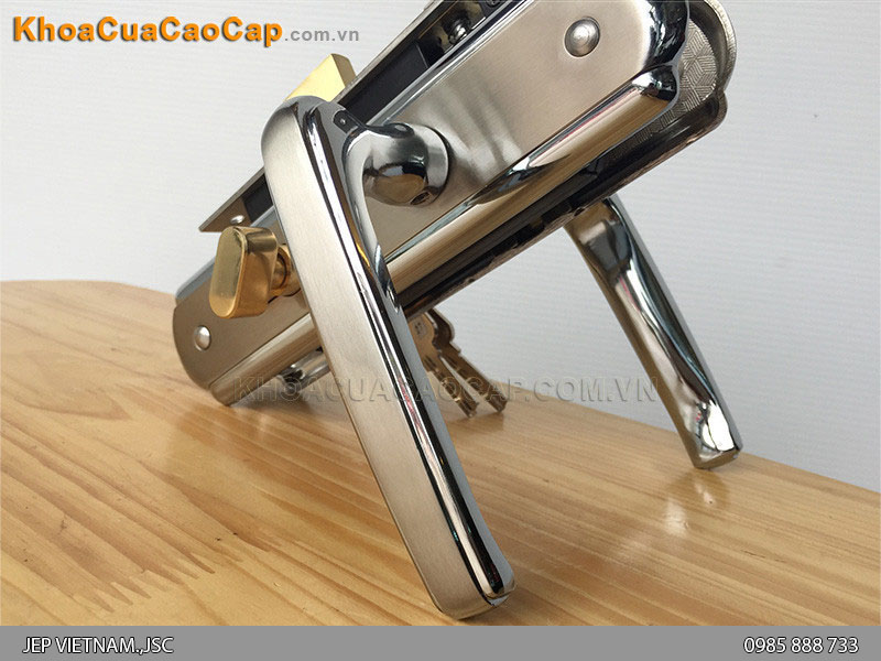 Kh&oacute;a tay gạt cửa th&ocirc;ng ph&ograve;ng EX 5812 - 4