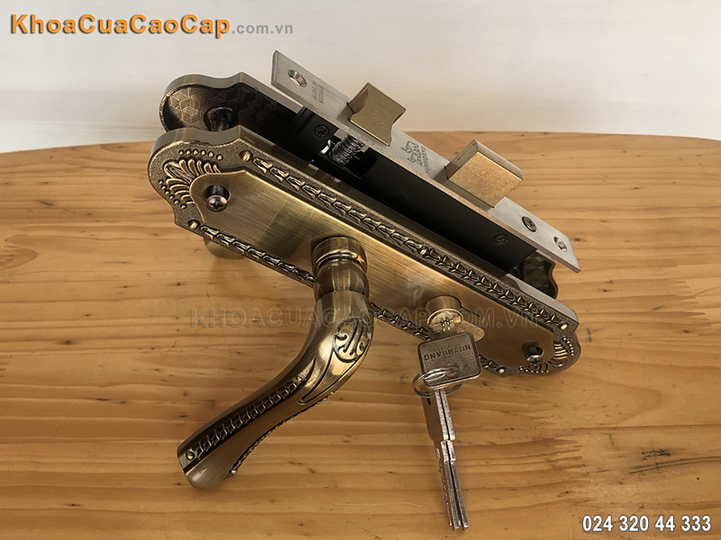 Kh&oacute;a tay gạt Huy Ho&agrave;ng EX 5861 - ảnh 5